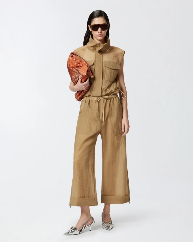 Pantalón culotte ancho en tejido ligero