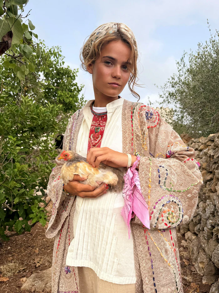 Poncho Amoha cream
