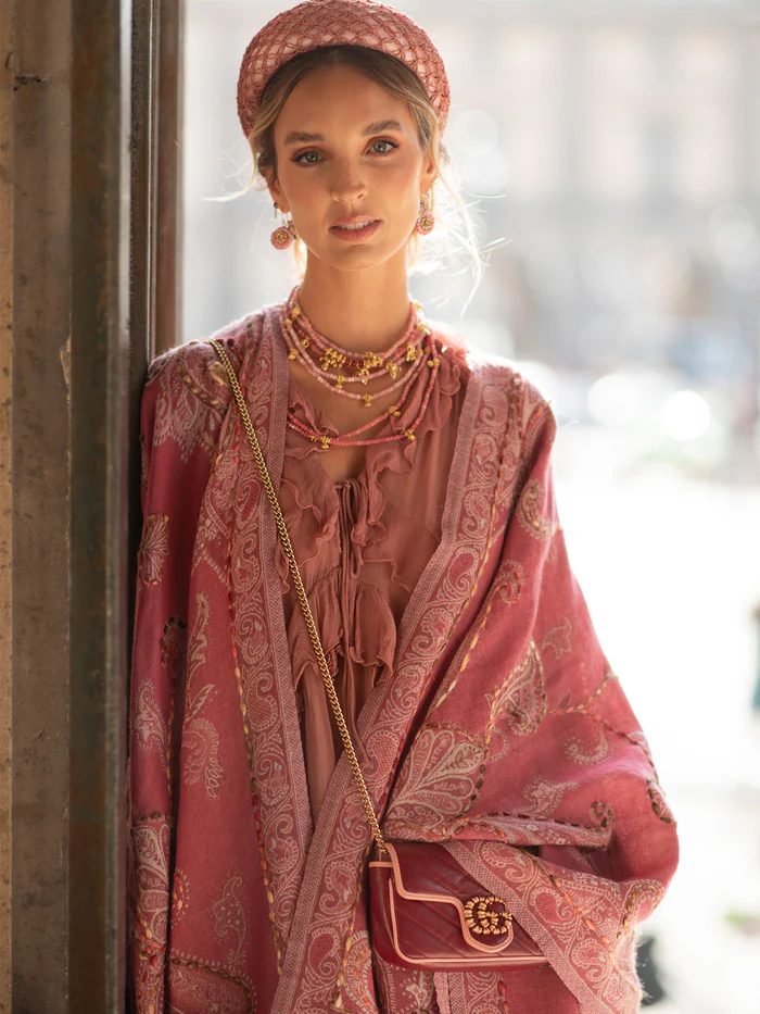Amoha poncho pink
