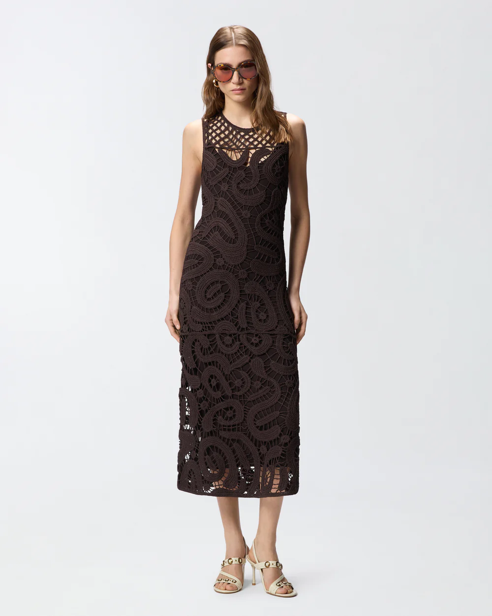 Vestido midi sin mangas de ganchillo geometrico