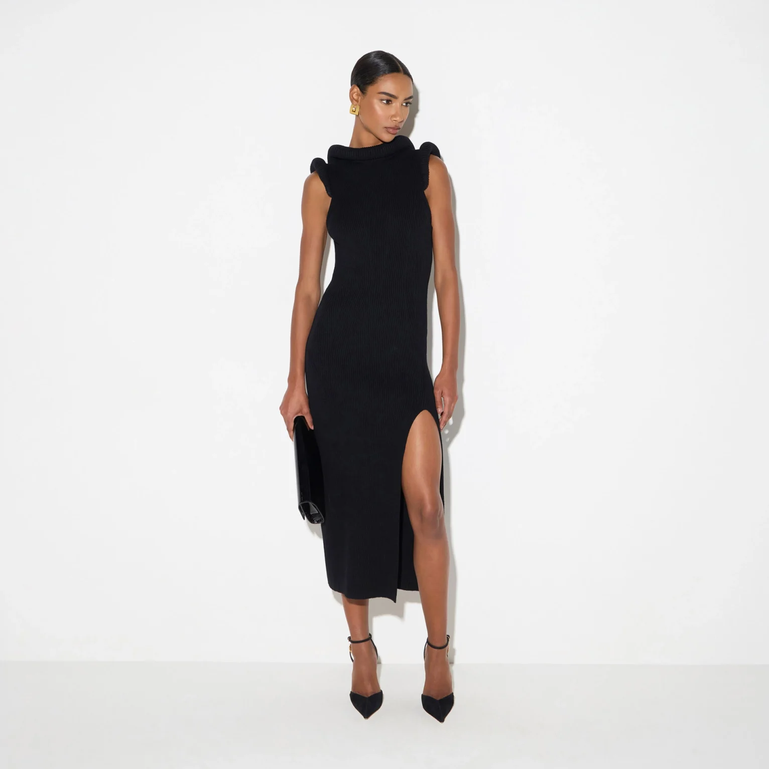 Vestido de punto con detalles 3D